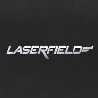 11/6/2014 tarihinde Laserfield Laser Tag Arenaziyaretçi tarafından Laserfield Laser Tag Arena'de çekilen fotoğraf