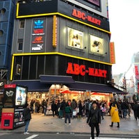Photo taken at ABC-MART 新宿本店 by Salman B. on 1/1/2018