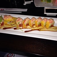 Foto tirada no(a) Kumi Sushi por Michael M. em 5/18/2014