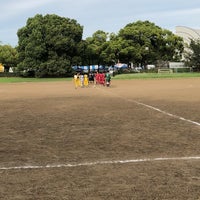 Photo taken at 代々木公園サッカー場 by Yutaka M. on 8/19/2018