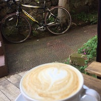 6/20/2017 tarihinde Berna B.ziyaretçi tarafından Minyoka Coffee'de çekilen fotoğraf