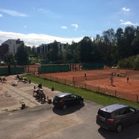 Photo taken at Tapiolan tennispuisto by Dragan V. on 8/31/2014