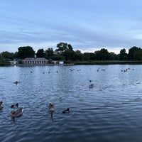 Photo taken at Serpentine Lido by tutiana on 7/17/2023