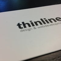 รูปภาพถ่ายที่ Thinline โดย Jo V. เมื่อ 7/4/2013