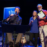 Das Foto wurde bei eTown Hall von eTown Hall am 11/7/2014 aufgenommen