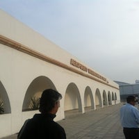 Photo taken at Salon Premier Aeromexico by Cesar A. on 6/1/2012