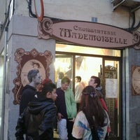 2/18/2012 tarihinde Lee H.ziyaretçi tarafından Croissanteria Mademoiselle'de çekilen fotoğraf