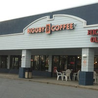 4/22/2012 tarihinde Denise S.ziyaretçi tarafından Biggby Coffee'de çekilen fotoğraf