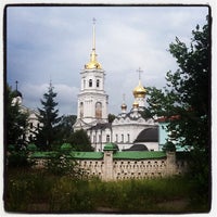 Photo taken at Остановка &amp;quot;Карповская Церковь&amp;quot; by Philipp K. on 6/27/2012