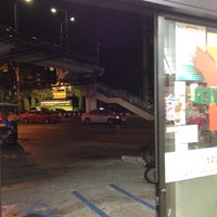 Photo taken at 7-Eleven by Wipawan R. on 5/28/2012