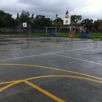 Photo taken at Canchas Colonial by Humberto B. on 8/10/2012