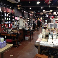 Photo taken at Handworks Nouveau Paperie by Tercia B. on 8/21/2012