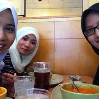 Photo taken at Panera Bread by Amirah A. on 5/1/2012