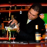 Foto diambil di Martini&amp;#39;s Bistro oleh Ron Diplomatico pada 8/21/2012