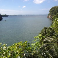 Photo taken at Isla Naburot Island Resort by Raul Y. on 4/7/2012