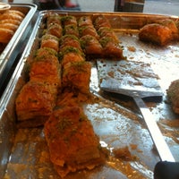 Photo taken at King&amp;#39;s Gourmet Food by Suzana U. on 8/16/2012