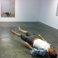 4/19/2012에 Aw H.님이 Leo Koenig Gallery에서 찍은 사진