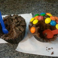 4/21/2012にAna M.がFantasy Cupcakesで撮った写真