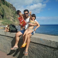 Foto tirada no(a) Praia do Lugar de Baixo por Miguel G. em 8/5/2012