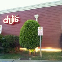 Снимок сделан в Chili&amp;#39;s Grill &amp;amp; Bar пользователем Ron F. 6/9/2012