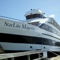 Foto tirada no(a) Starlite Majesty por Olivia S. em 7/28/2012