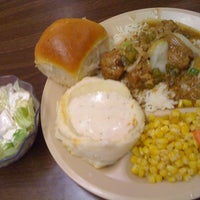 Photo taken at Mom&amp;#39;s Country Deli by Melvin M. on 6/28/2012