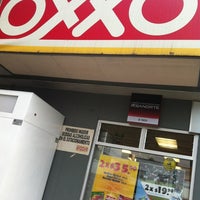 Photo taken at OXXO by Cuichi R. on 4/6/2012