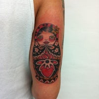 4/21/2012にEXOTICO TATTOO BARCELONAがLTW Tattoo &amp; Piercingで撮った写真