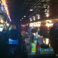 Снимок сделан в Voodoo Lounge Bar &amp;amp; Grill пользователем Nick R. 2/12/2012