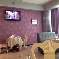 8/25/2012 tarihinde Ißરą ).ziyaretçi tarafından Ресторан Rozmarin | Rozmarin Restaurant'de çekilen fotoğraf