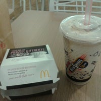 Photo taken at McDonald&amp;#39;s by Edson N. on 8/15/2012