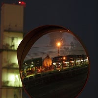 Photo taken at 浮島町 日本ユニカー交差点側 by Kisik on 5/5/2012