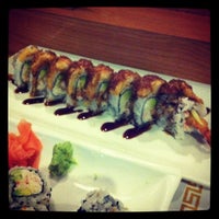 1/14/2012 tarihinde Kathy N.ziyaretçi tarafından MK&amp;#39;s Sushi'de çekilen fotoğraf