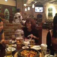 Photo taken at 비어할레 / Bier Halle by Choi S. on 4/6/2012