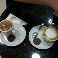 Photo taken at Chocolates Brasil Cacau by Jorge LG C. on 4/26/2012