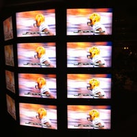 Lagasse S Stadium Sports Bar In Las Vegas