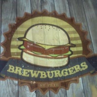 Foto tirada no(a) Brewburger&#39;s por Kevin M. em 1/24/2012