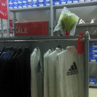 outlet adidas jakarta