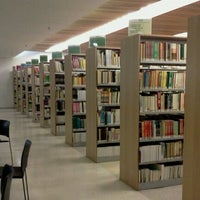 Photo taken at Biblioteca Central by Fernanda H. on 10/11/2011