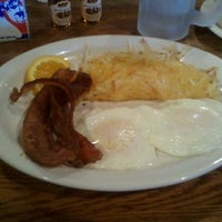 Photo taken at Cracker Barrel Old Country Store by Mandy H. on 9/9/2011