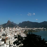 Photo taken at Favela do Cantagalo by Andre M. on 7/26/2011