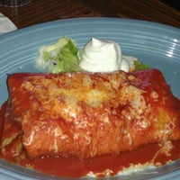 Снимок сделан в Eduardo&amp;#39;s Mexican Restaurant пользователем Cecilia B. 8/13/2011