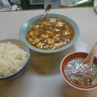Photo taken at 千成飯店 by Masato M. on 9/16/2011