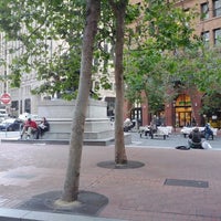 Photo taken at Bay Area Bike Share (Mechanics Plaza, Market at Battery) by 🧧 . on 6/15/2012