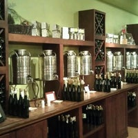 รูปภาพถ่ายที่ Olio Tasting Room โดย Craig F. เมื่อ 1/19/2012