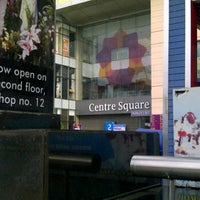 Foto tirada no(a) Centre Square Mall por Shail J. em 7/28/2011