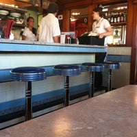 Foto scattata a Miss Mendon Diner da Kelsey L. il 9/1/2012