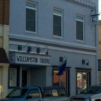 Снимок сделан в Williamston Theatre пользователем Joe R. 6/8/2012