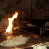 Foto tomada en Sakura Japanese Steak, Seafood House &amp;amp; Sushi Bar  por Angi H. el 1/21/2012