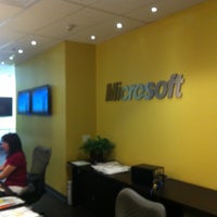 Photo taken at Microsoft Canada by Inbae A. on 7/12/2012